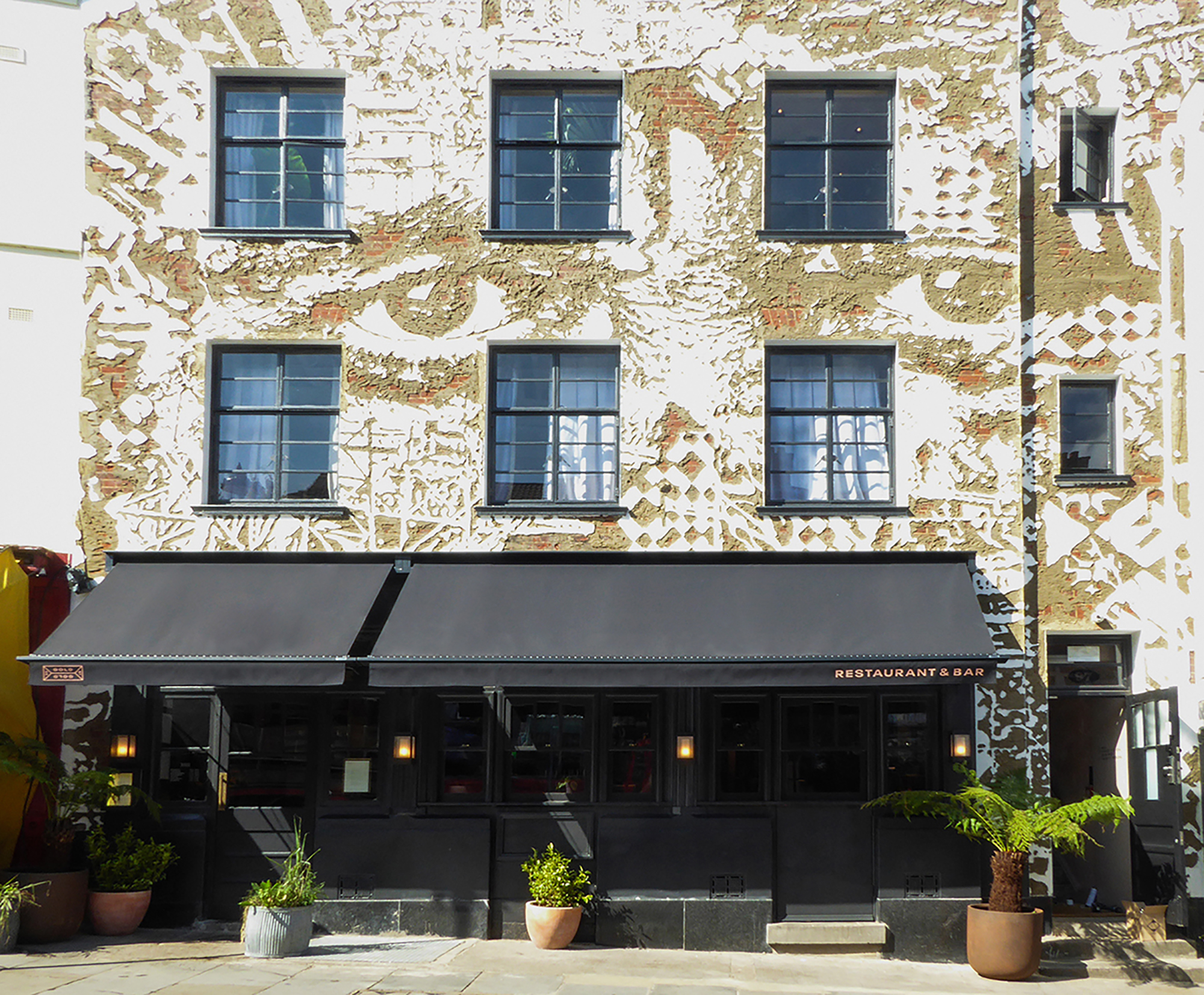 Gold Victorian awning