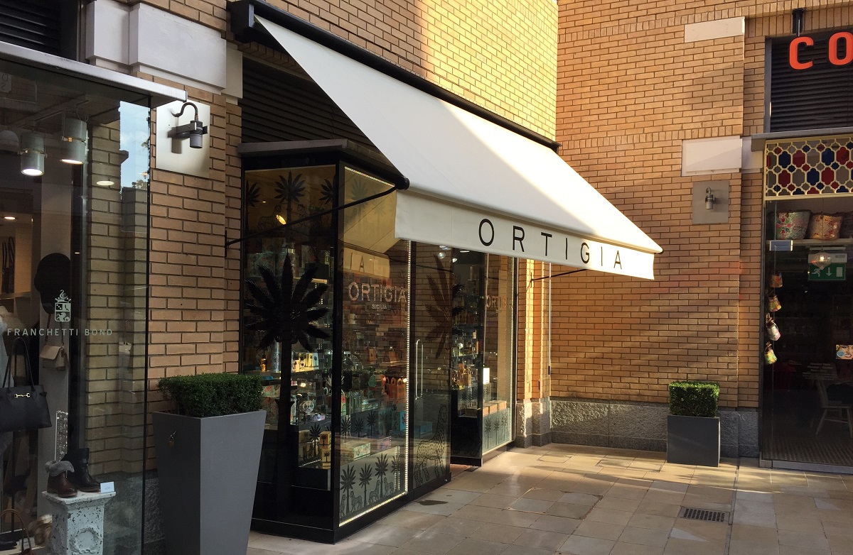High-end Greenwich commercial awning for Ortigia boutique in Chelsea.