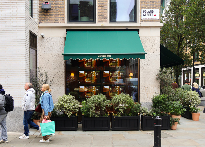 Folding-Arm Awning Recover