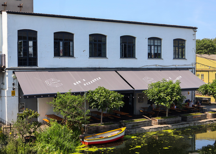 Folding-Arm Awning Recover