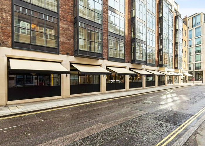 SQ2 Folding-Arm Awning
