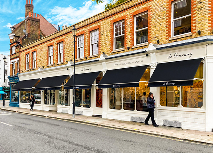  Shop Front Awnings with Valance